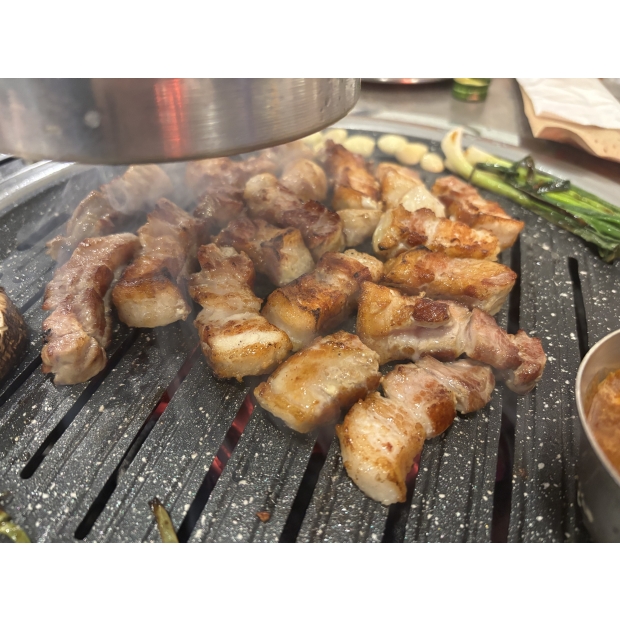 釜山五花肉烤肉店.jpg